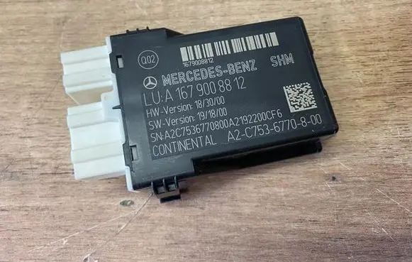 Mercedes-Benz EQA Seat control module A1679008812