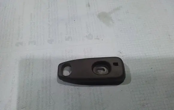 Renault Trafic III (X82) Front door cover/cap 908A13590R