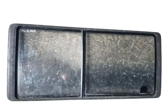 Volkswagen Transporter - Caravelle T4 Rear side window 43R000935 DOT57M3AS2