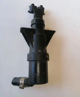 Headlight washer spray nozzle