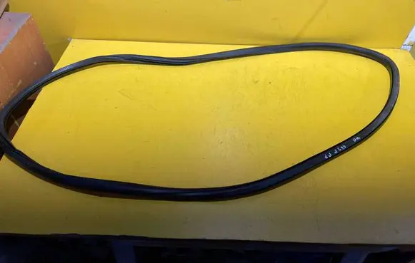 Seat Ibiza IV (6J,6P) Front door rubber seal 
