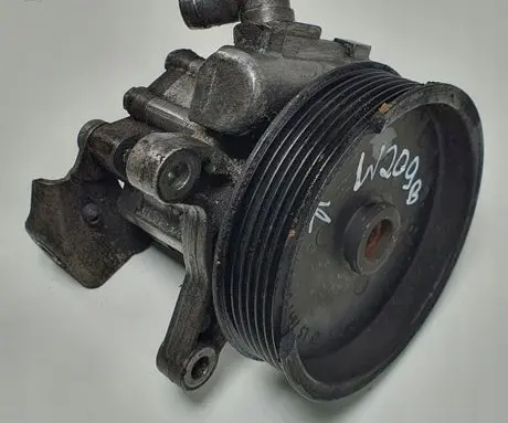 Mercedes-Benz CLK A209 C209 Power steering pump A0054660101