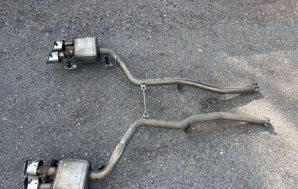 Maserati Ghibli Muffler/silencer 670104138 670104139