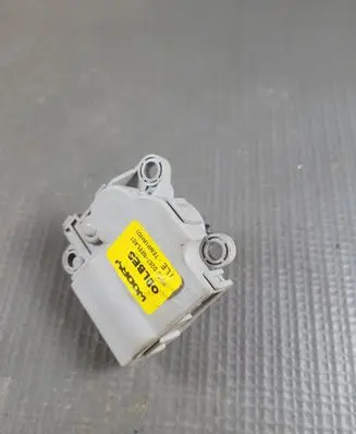 KIA Sportage Intake manifold valve actuator/motor D267NFFLA01