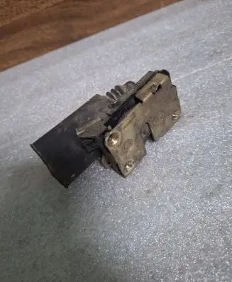 Renault Espace II Front door lock
