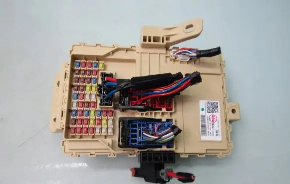 KIA Ceed Fuse box set 91957J7790