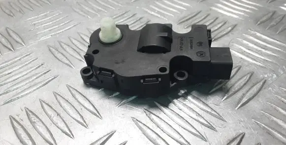 Jaguar F-Pace Air flap motor/actuator EFB497