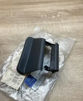 Mercedes-Benz A W169 Rear seat rail trim cover A1699190920