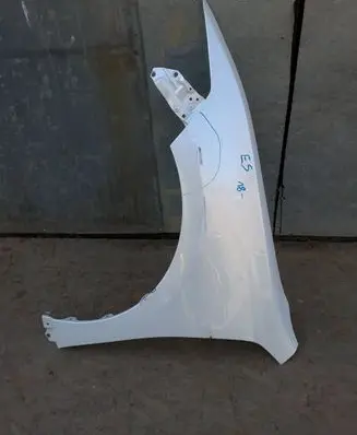 Lexus ES 250 - 300 - 330 Fender 2702724