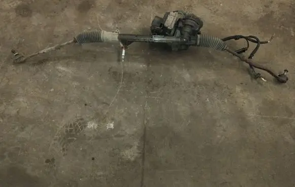 Peugeot 208 Steering rack 6820000190 6700002757 Q003TC2074