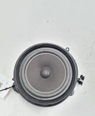 Audi A4 S4 B7 8E 8H Front door speaker 8E0035411
