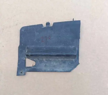 Ford Focus Other engine bay part XS4116613CB