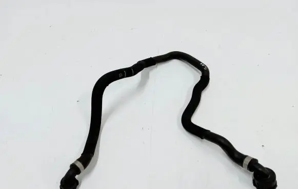 BMW 7 G11 G12 Engine coolant pipe/hose 8602634