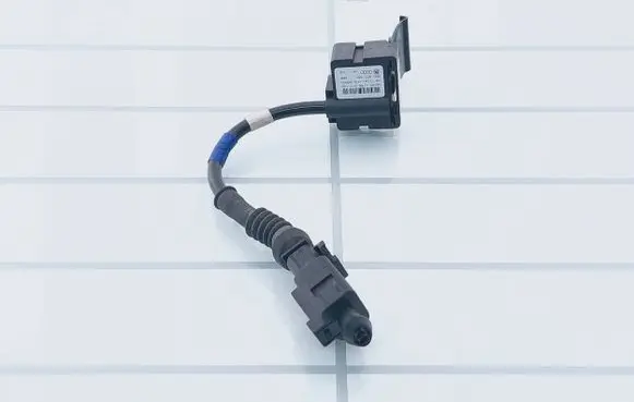Audi A8 S8 D2 4D Air suspension front height level sensor 15179200312 3D0616575G