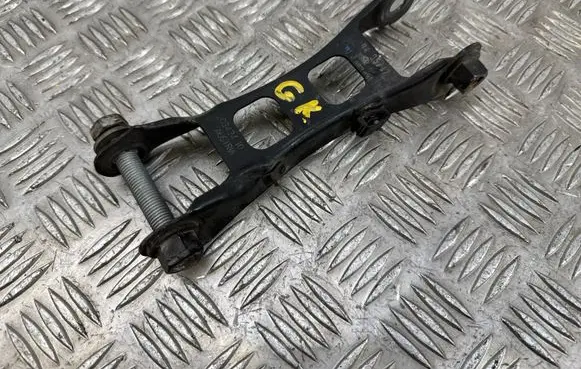 BMW i3 Rear upper control arm/wishbone 6867881