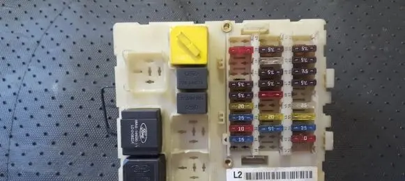 Ford Focus Comfort/convenience module