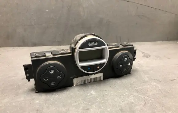 Renault Megane II Climate control unit 69340061