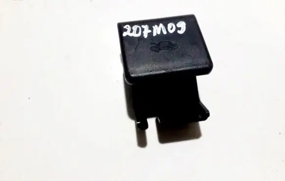 Engine bonnet (hood) release handle