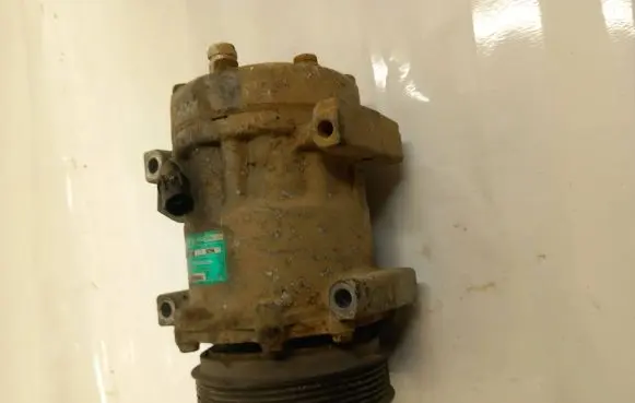 Volvo S40, V40 Air conditioning (A/C) compressor (pump) 8200040681 SD7H15 1285707234
