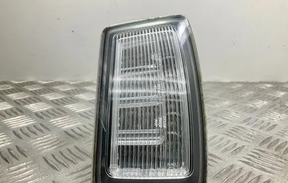 Audi A1 Boot/trunk interior light 8X0945096