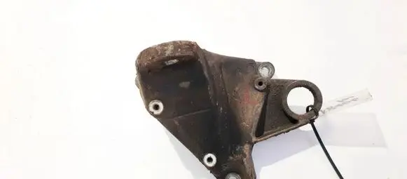 Audi A4 S4 B5 8D Engine mounting bracket 8d0399114l