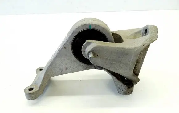 Renault Megane E-Tech Gearbox mount 