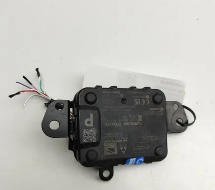 Toyota Prius xw60 Distronic sensor radar 8821048150