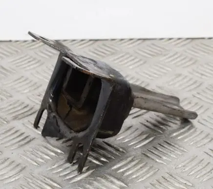 Dacia Sandero Engine mount bracket 112209464R
