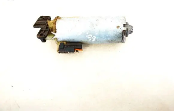 Porsche Cayenne (9PA) Seat adjustment motor 0130002531 198396-103
