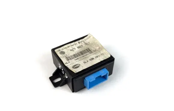 Volkswagen PASSAT B5.5 Light module LCM 4z7907357