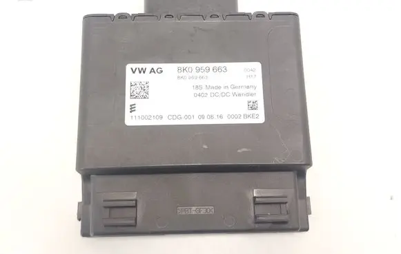 Audi A5 Sportback 8TA Voltage converter inverter 8K0959663