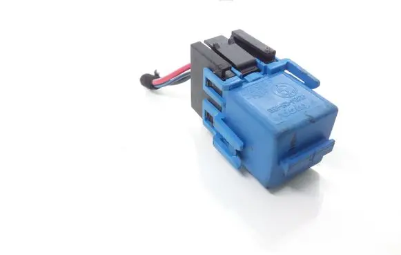 BMW X3 E83 Other relay 6915327 61366915327