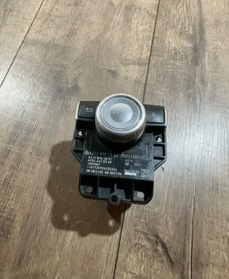 Mercedes-Benz E C207 W207 Head unit multimedia control A2128701551 10907069 A2128701851