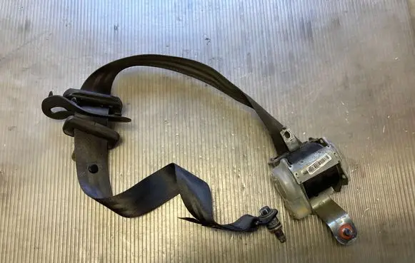 Hyundai Santa Fe Rear seatbelt 898102B000