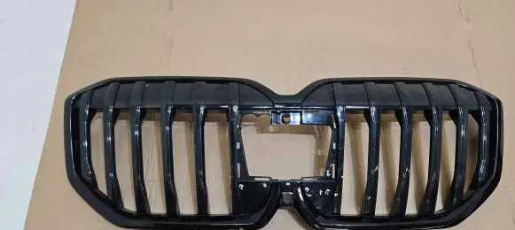 BMW 2 Active Tourer U06 Front grill 9882243-13