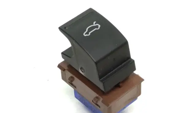 Volkswagen PASSAT B7 Tailgate opening switch 3AA959831