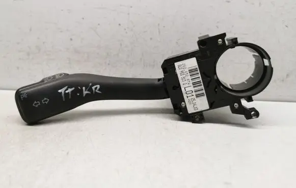 Audi TT Mk1 Indicator stalk 8L0953513G
