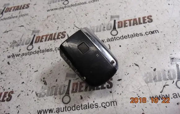 Mercedes-Benz E W210 Front door handle cover 