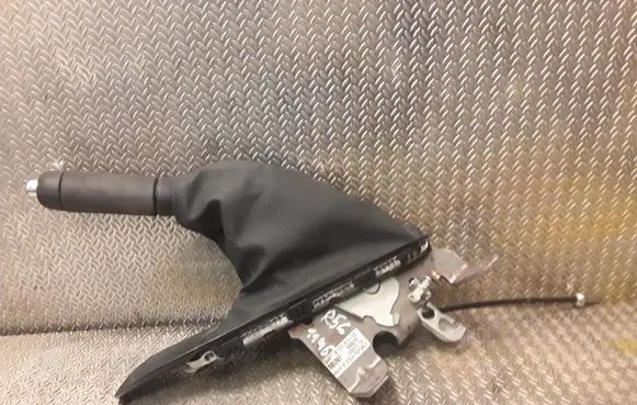 Mini One - Cooper Coupe R56 Hand brake release handle 6774814