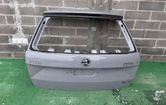 Skoda Octavia Mk3 (5E) Tailgate/trunk/boot lid 
