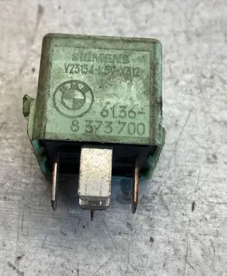 BMW X3 E83 Other relay 61368373700