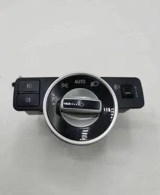 Mercedes-Benz GLK (X204) Light switch A2049053003 10091542 9107