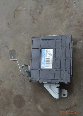 Hyundai Santa Fe Gearbox control unit/module 954403A370 9090930349A2 168307X