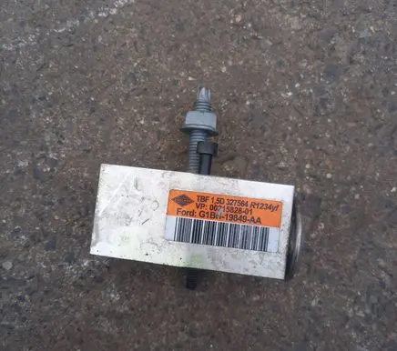 Ford Fiesta Air conditioning (A/C) expansion valve 327564 0021582801 G1BH19849AA