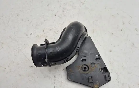 Peugeot Partner Air intake duct part 9681774380