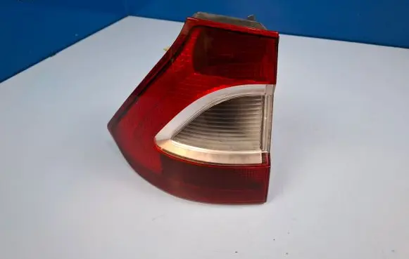Ford Galaxy Rear/tail lights 6M2113405EG