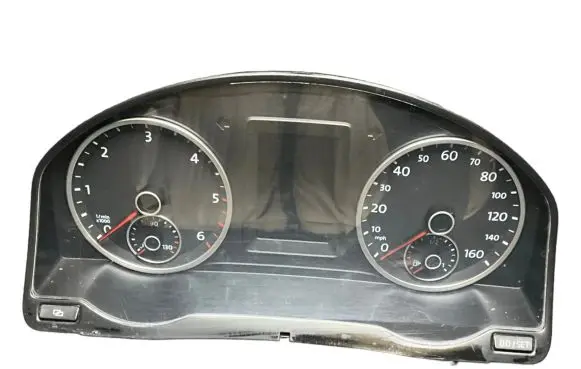 Volkswagen Tiguan Speedometer (instrument cluster) 5N0920971E A2C53293351 A2C53372511