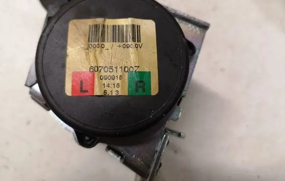 BMW 3 E90 E91 Rear seatbelt 6070511007 090918