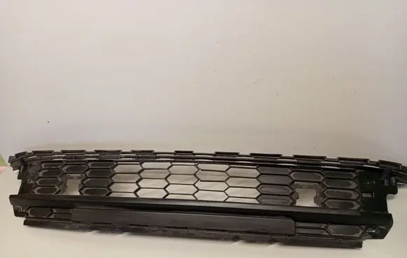 Skoda Kodiaq Front bumper lower grill 565853677A