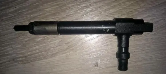 Mazda 626 Fuel injector 6960